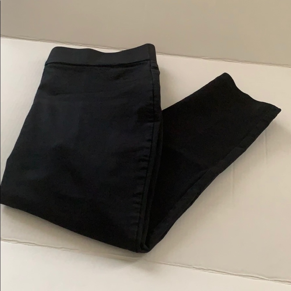 💥Dept222 Pull-on Pants - Size L💥